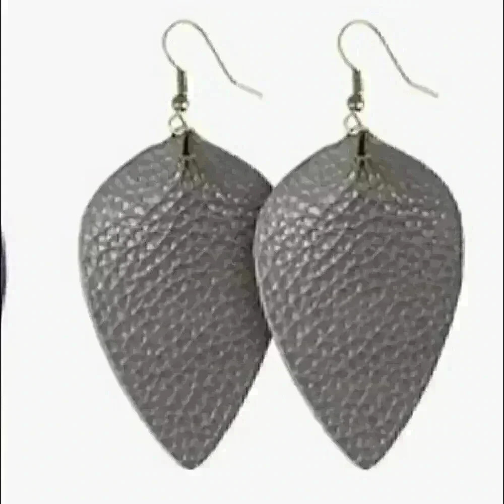 Handmade Leaf Dangle Leather Teardrop Earrings